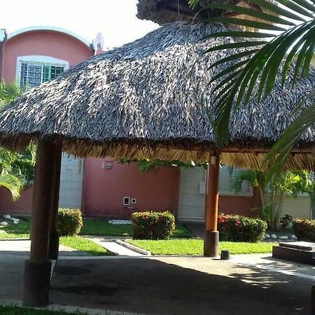 Casa Con Alberca!! Ixtapa Zihuatanejo Appartement Buitenkant foto