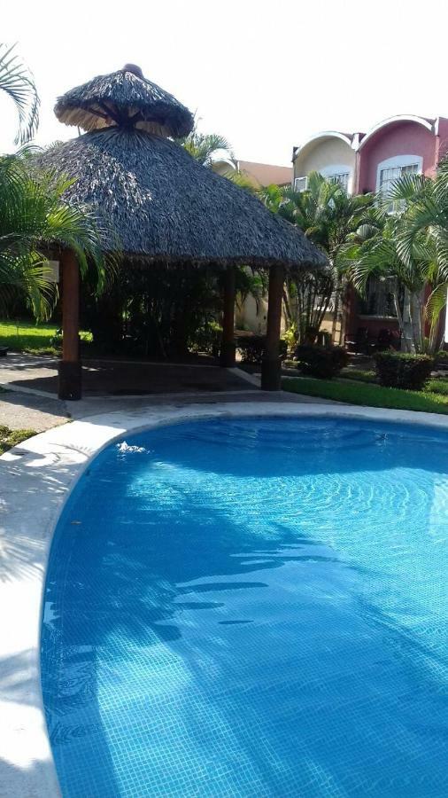 Casa Con Alberca!! Ixtapa Zihuatanejo Appartement Buitenkant foto